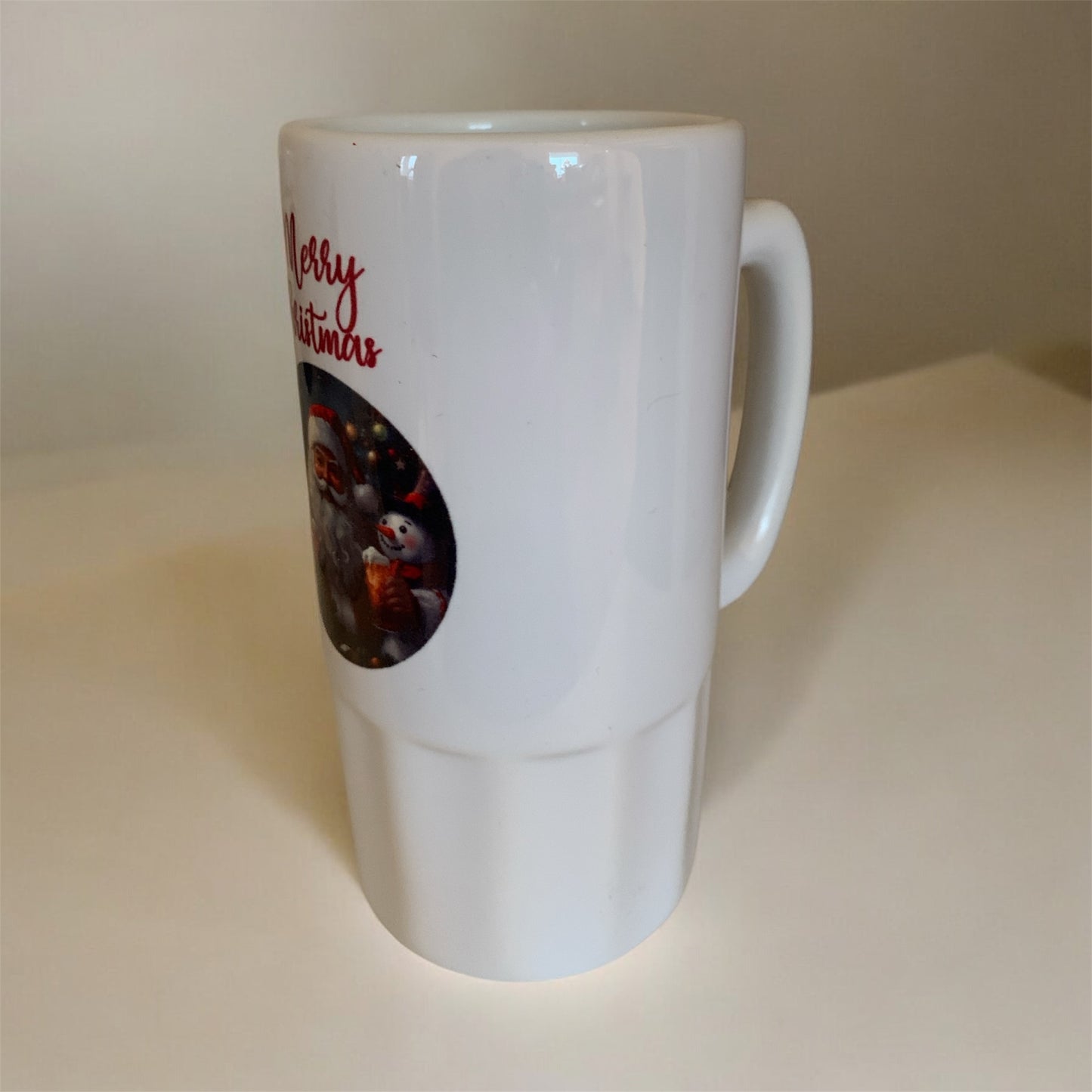 Bierkrug Weihnachtsmann Merry Christmas 500 ml Keramik personalisierbar